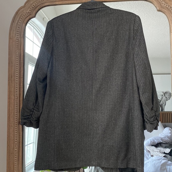 Brown/Grey undertone Zara Blazer - size Small - Picture 5 of 5